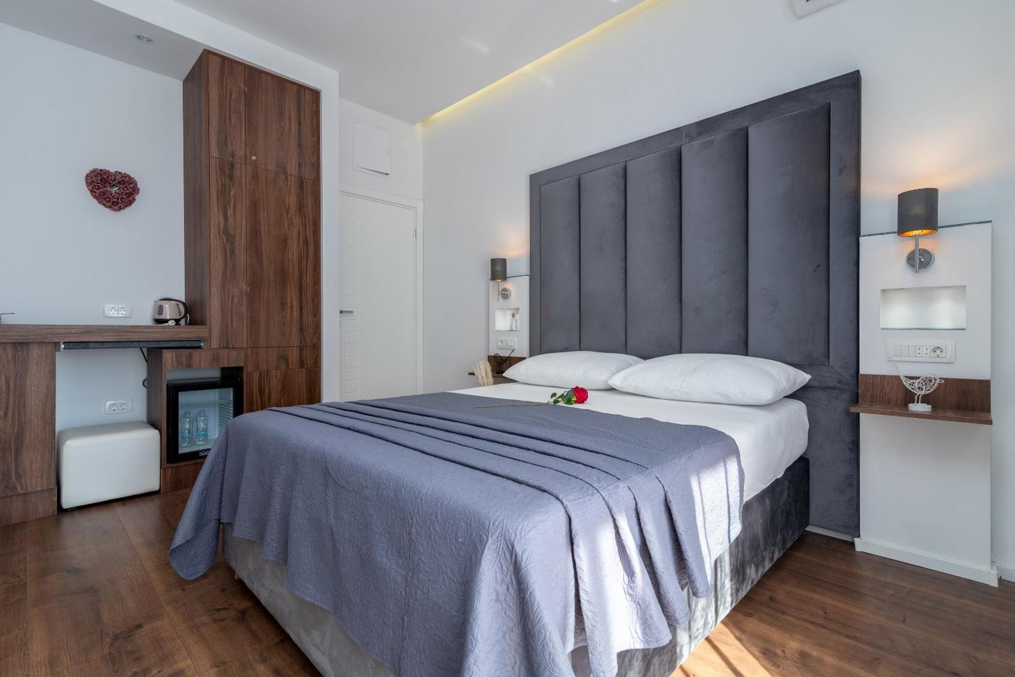 Antares Luxury Rooms 2 Сплит Экстерьер фото